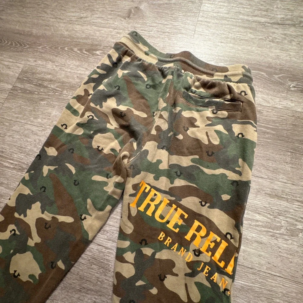 True Religion Joggers Adult 30 Camo Green Cotton Blend Logo Graphic 30x26 Lounge